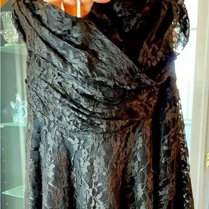 Black sleeveless dress